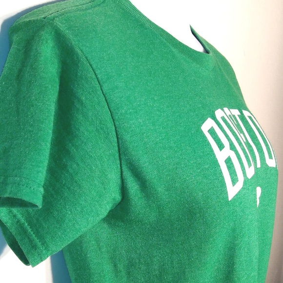WOMEN'S  BOSTON CELTICS TEE - Picture 4 of 7